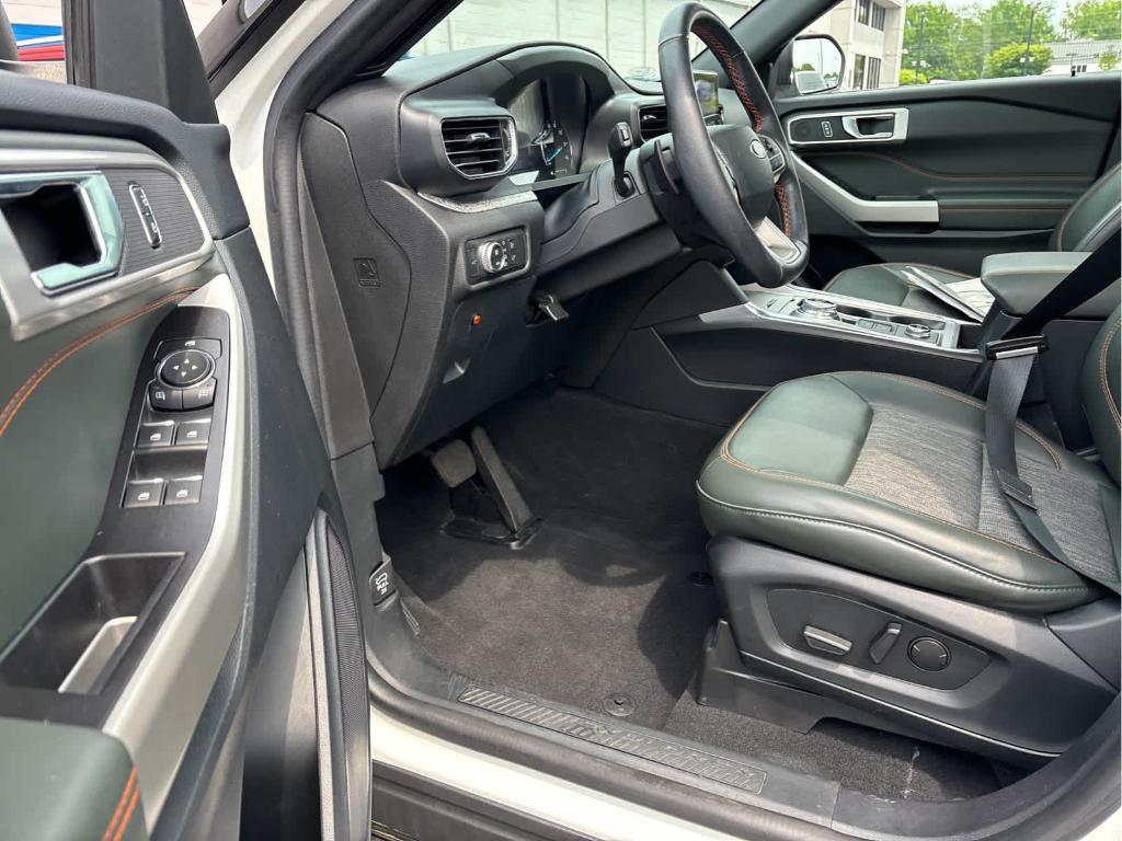 used 2022 Ford Explorer car, priced at $34,935