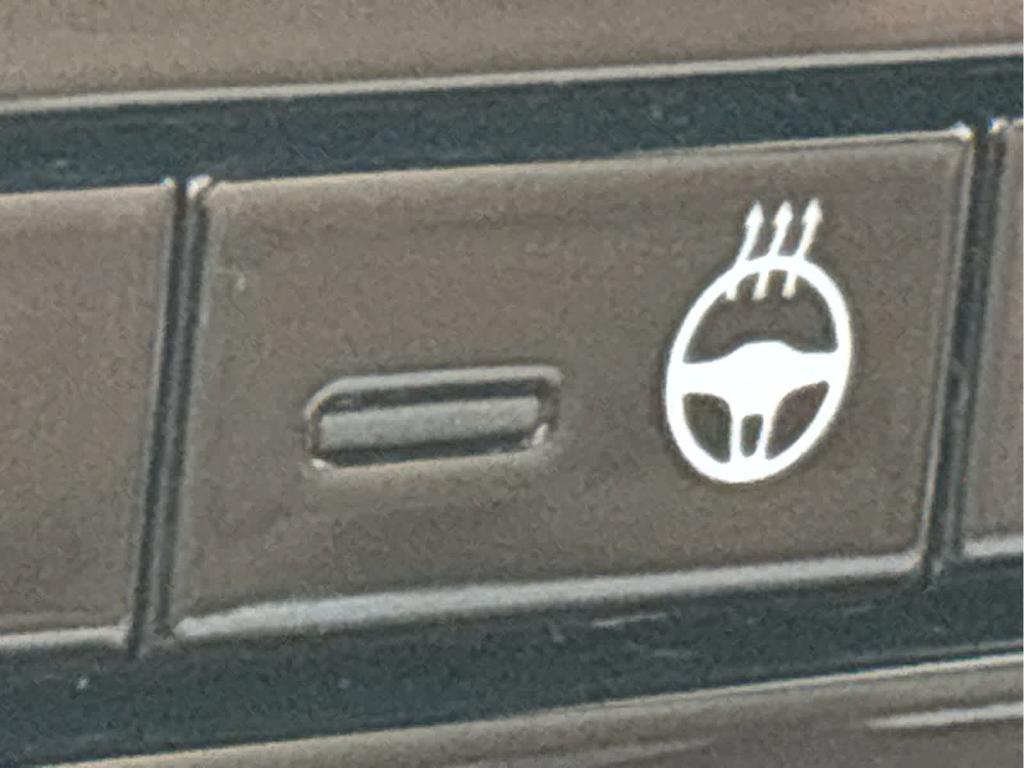 used 2021 Jeep Grand Cherokee L car, priced at $33,290