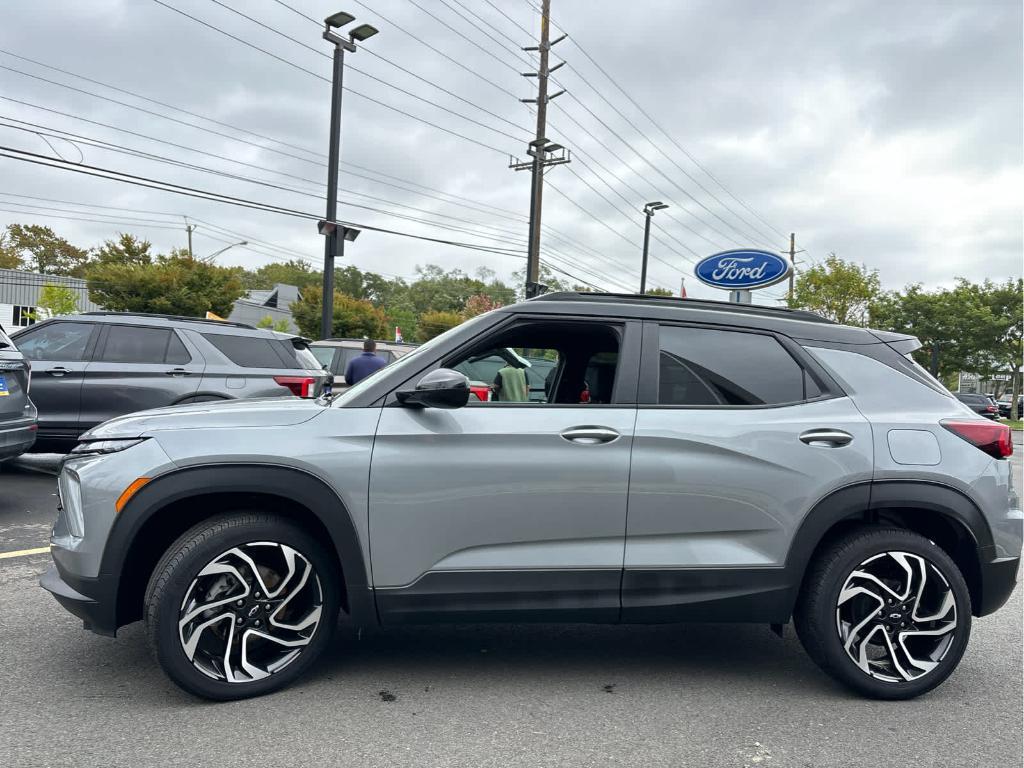 used 2025 Chevrolet TrailBlazer car, priced at $26,935