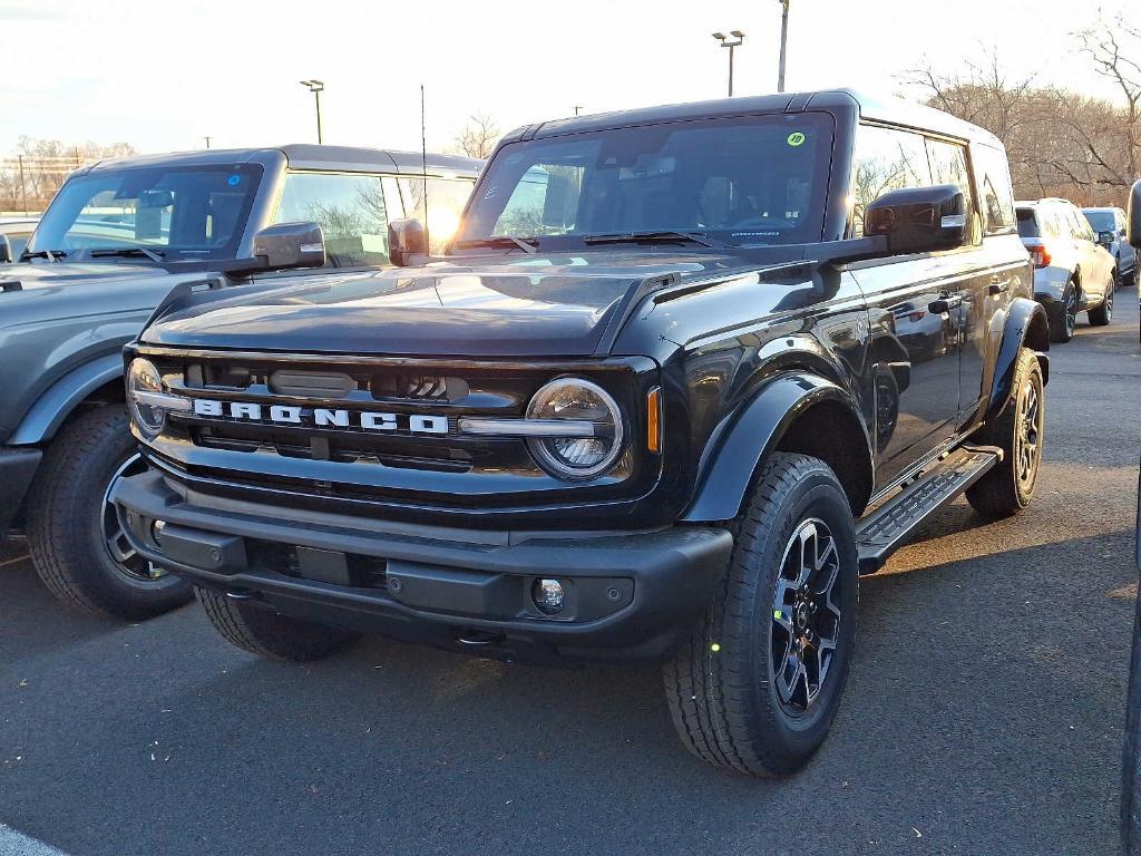 new 2024 Ford Bronco car, priced at $55,260