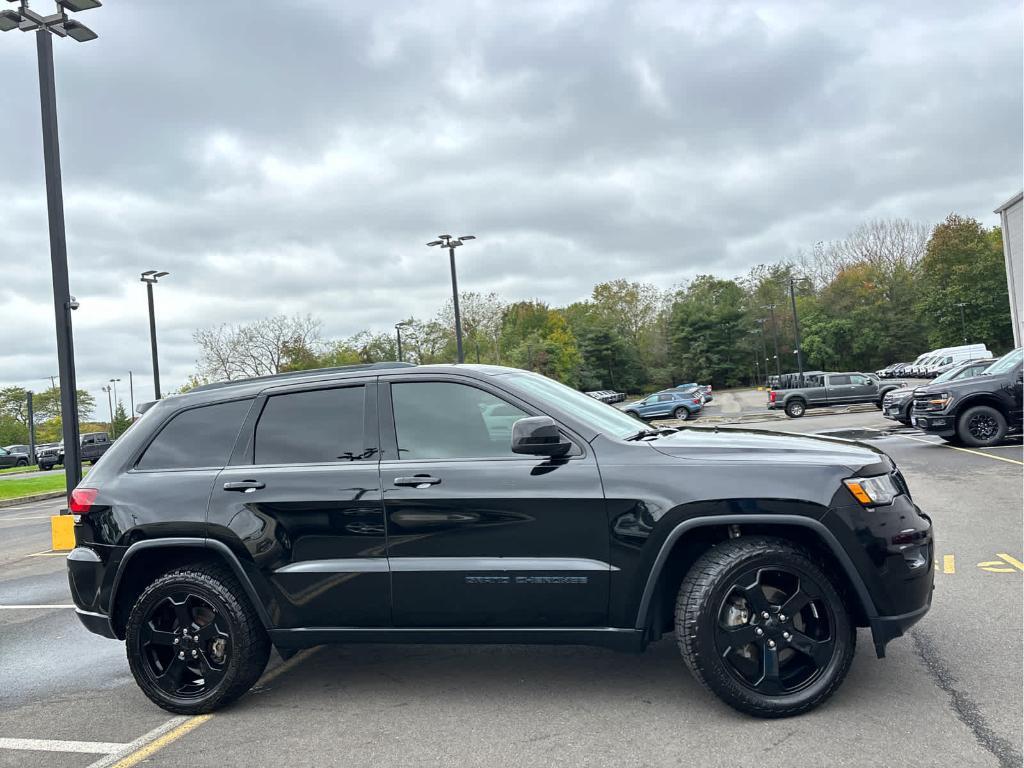 used 2019 Jeep Grand Cherokee car, priced at $15,799
