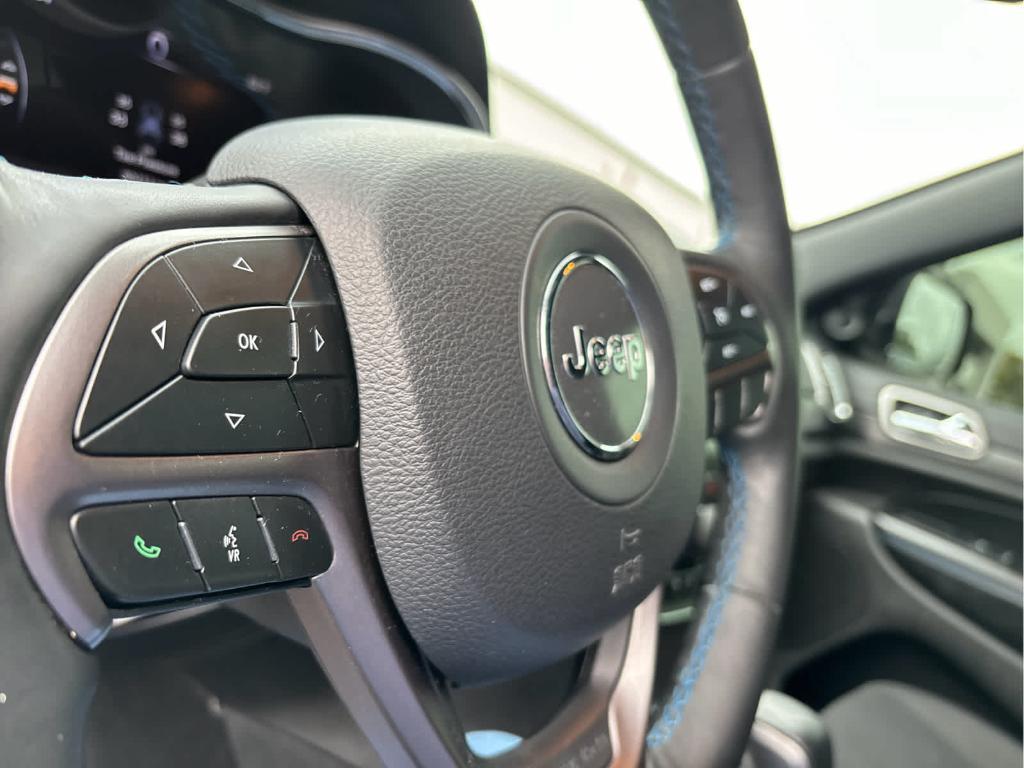 used 2019 Jeep Grand Cherokee car, priced at $15,799