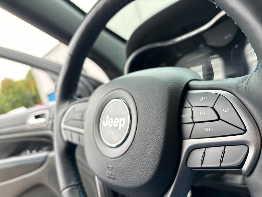 used 2019 Jeep Grand Cherokee car, priced at $15,799