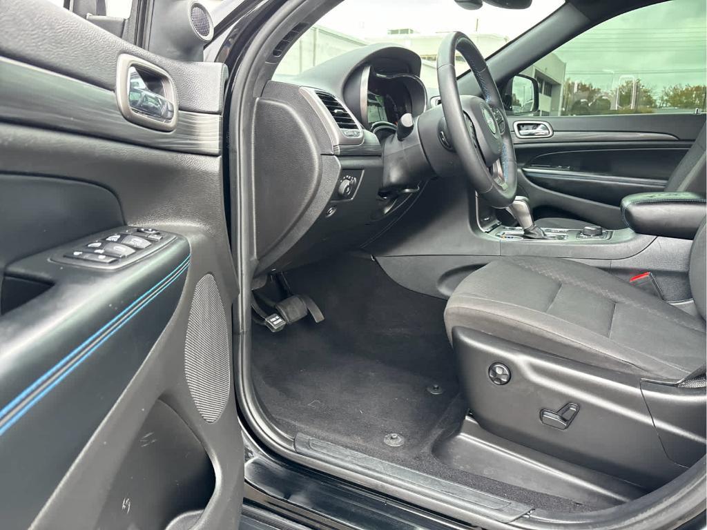 used 2019 Jeep Grand Cherokee car, priced at $15,799