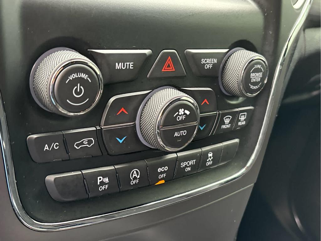 used 2019 Jeep Grand Cherokee car, priced at $15,799