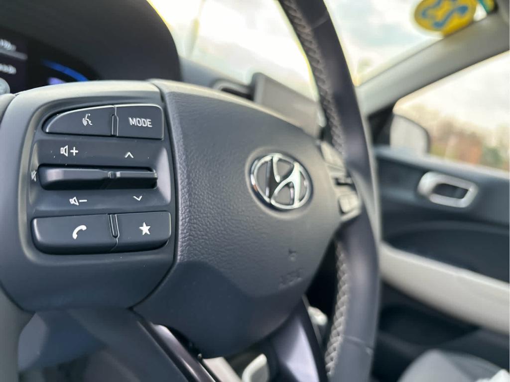 used 2023 Hyundai Venue car, priced at $17,850