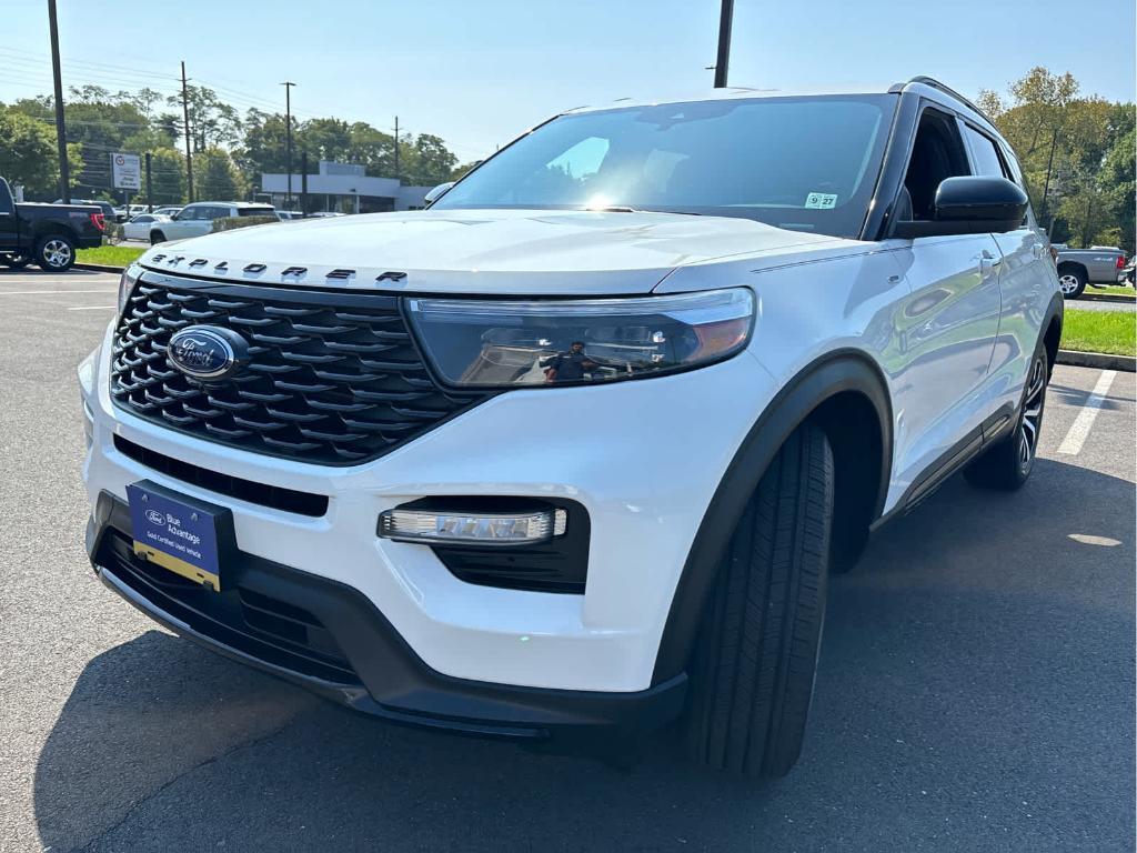 used 2022 Ford Explorer car, priced at $32,321