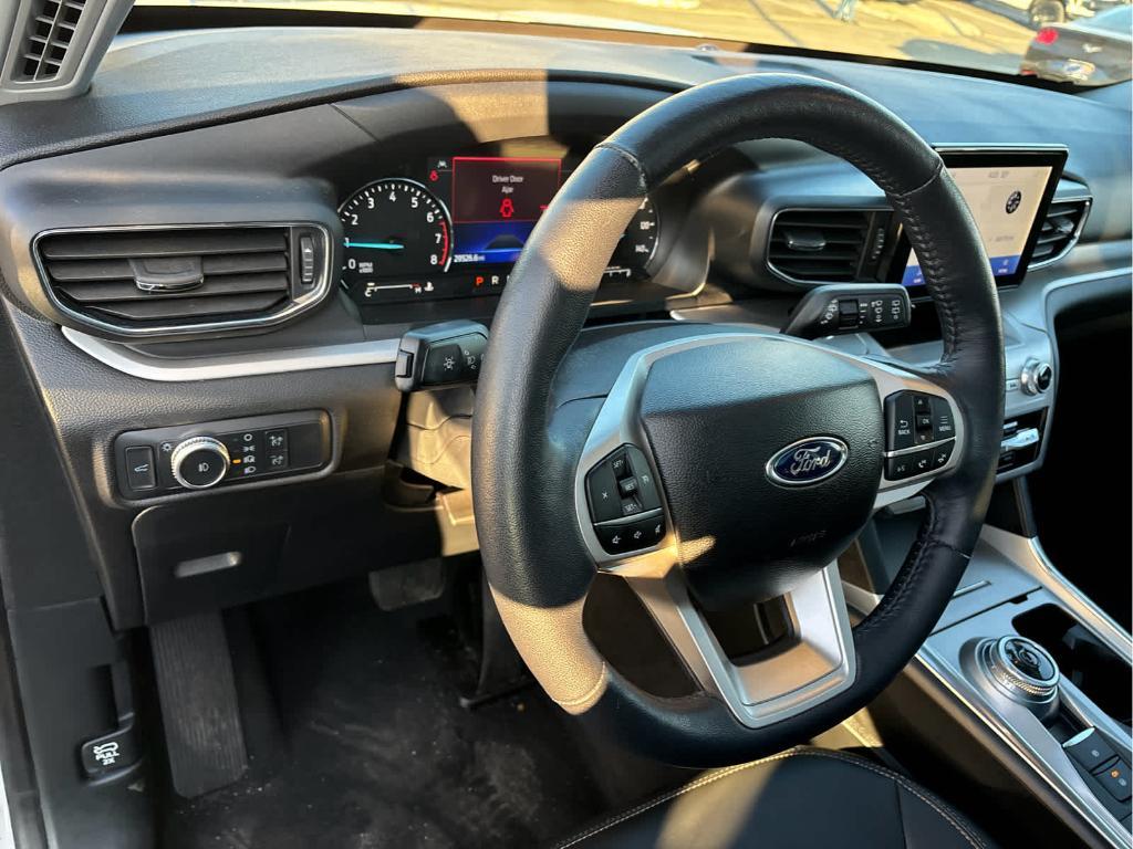 used 2022 Ford Explorer car, priced at $29,935