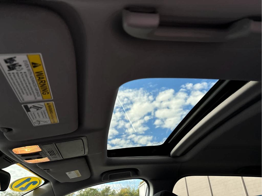 used 2021 Honda CR-V car, priced at $25,037