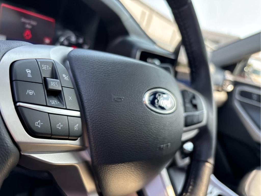 used 2024 Ford Explorer car, priced at $37,135