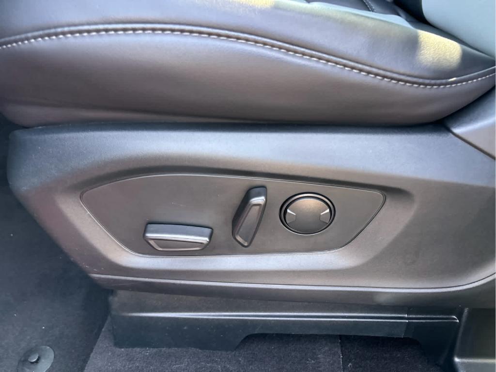 used 2024 Ford Explorer car, priced at $37,135