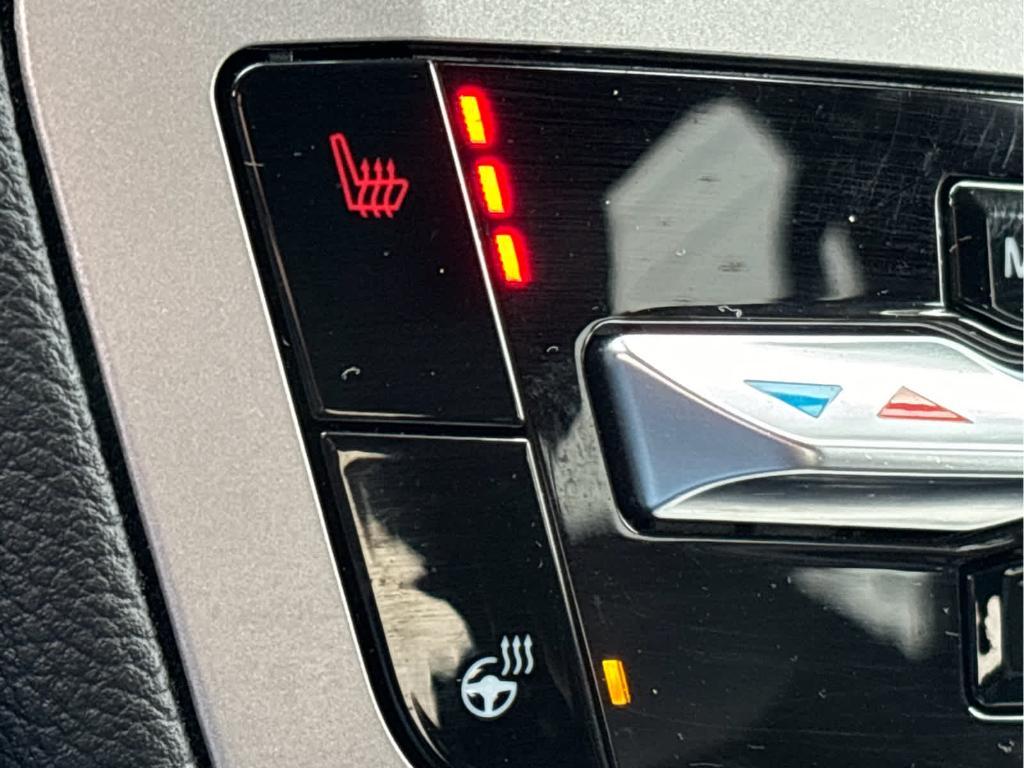 used 2022 Ford Explorer car, priced at $26,906