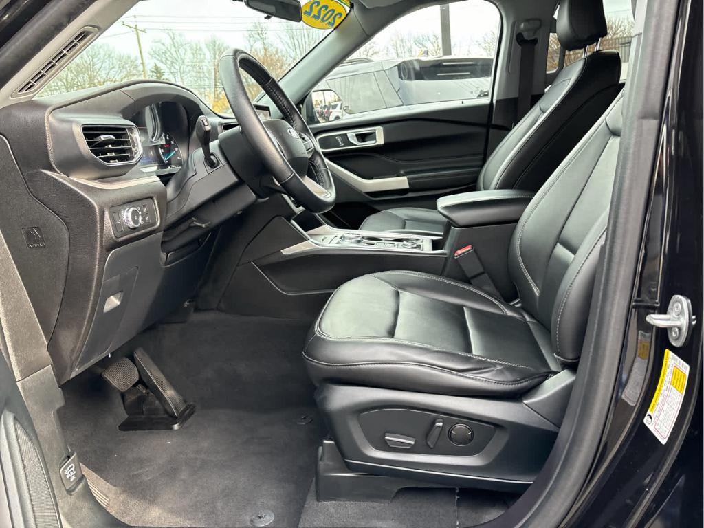 used 2022 Ford Explorer car, priced at $26,906