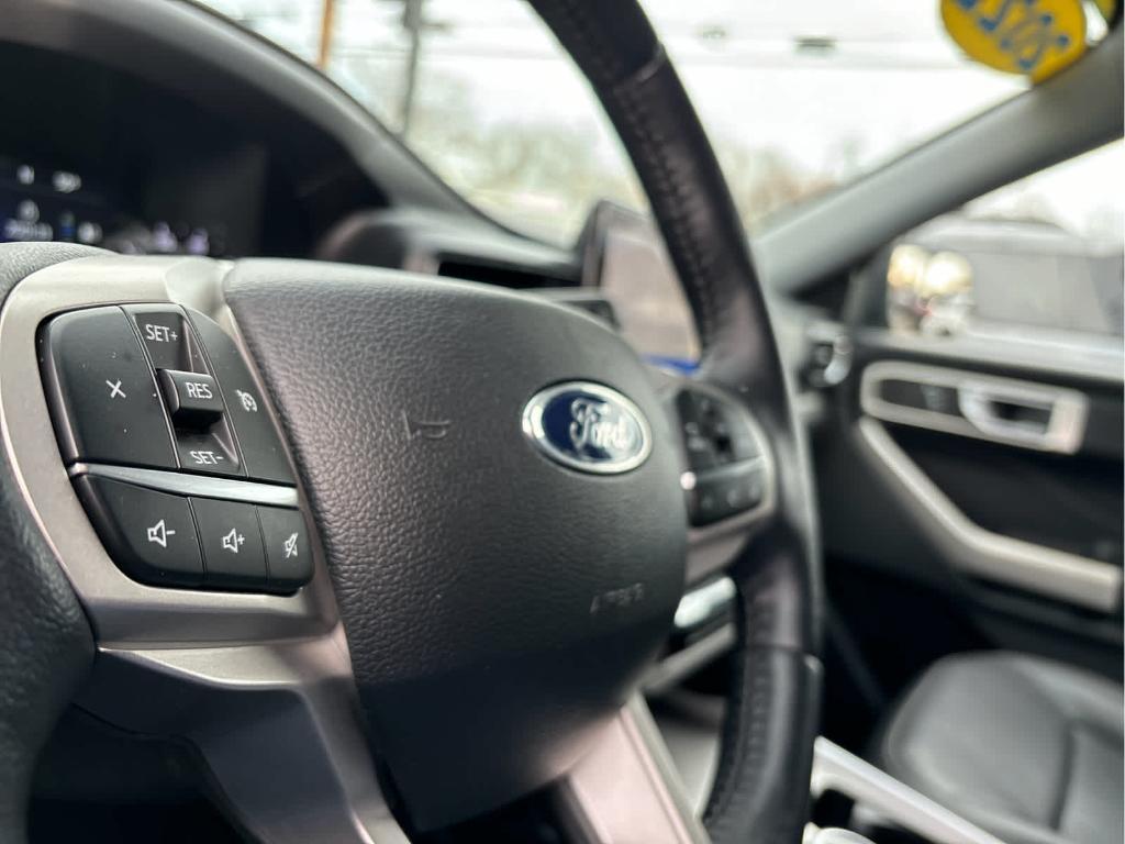 used 2022 Ford Explorer car, priced at $26,906