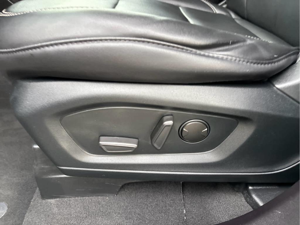 used 2022 Ford Explorer car, priced at $26,906