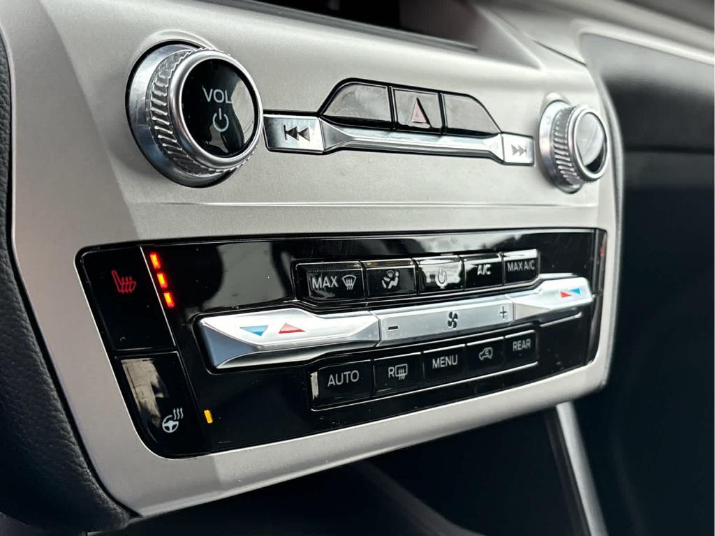 used 2022 Ford Explorer car, priced at $26,906