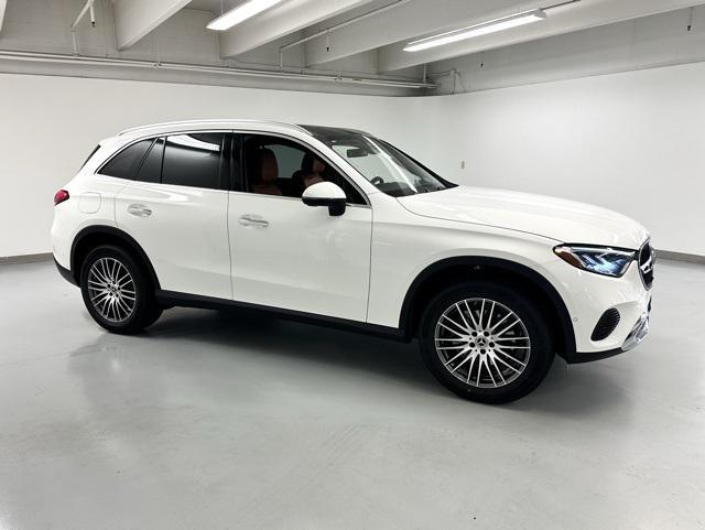 new 2025 Mercedes-Benz GLC 300 car, priced at $57,005