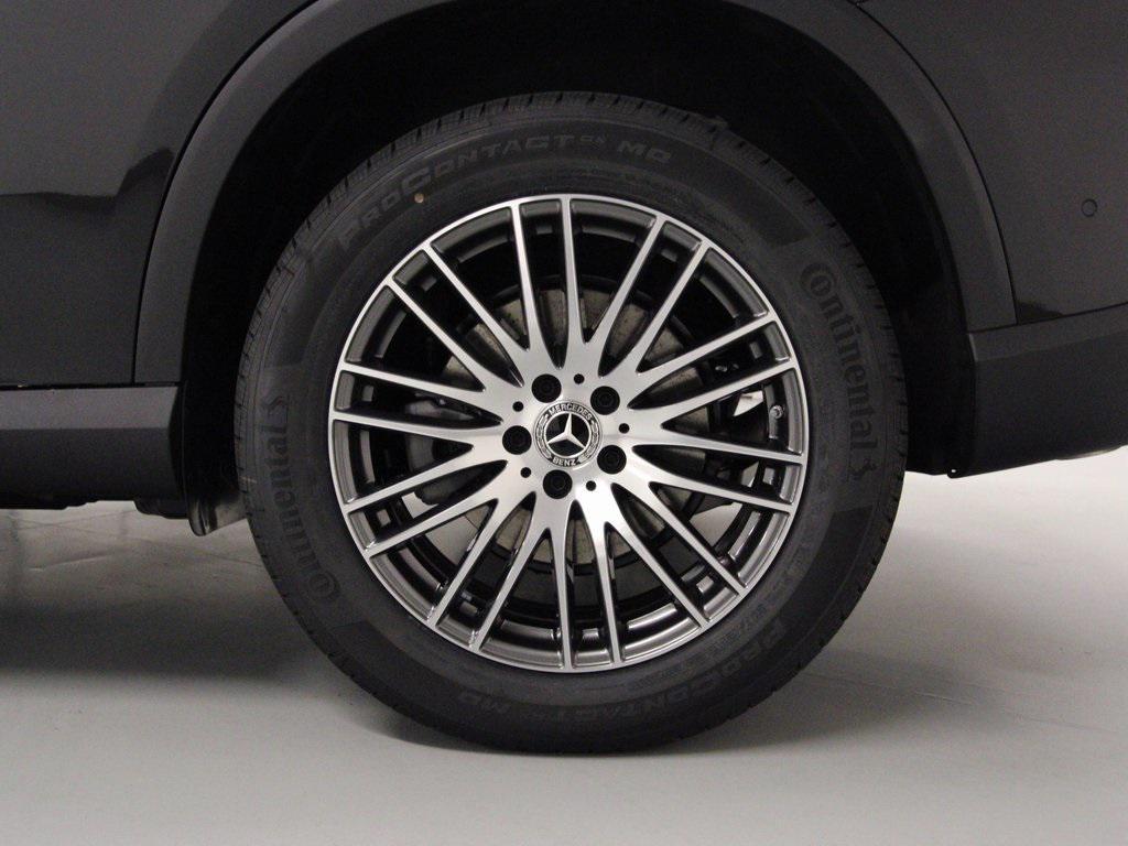 new 2026 Mercedes-Benz GLC 300 car, priced at $57,885