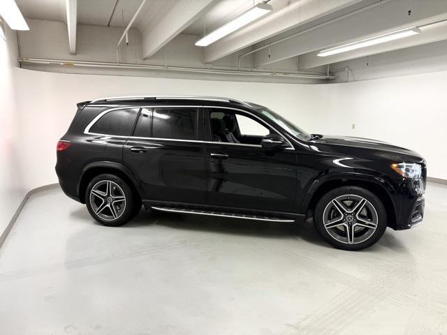 new 2025 Mercedes-Benz GLS 450 car, priced at $102,275