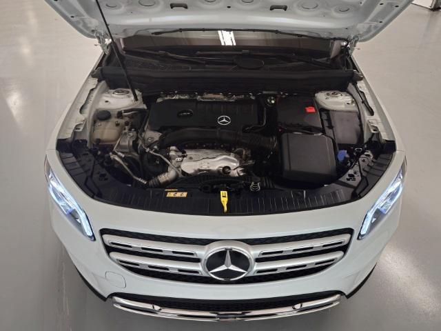 used 2021 Mercedes-Benz GLB 250 car, priced at $31,380