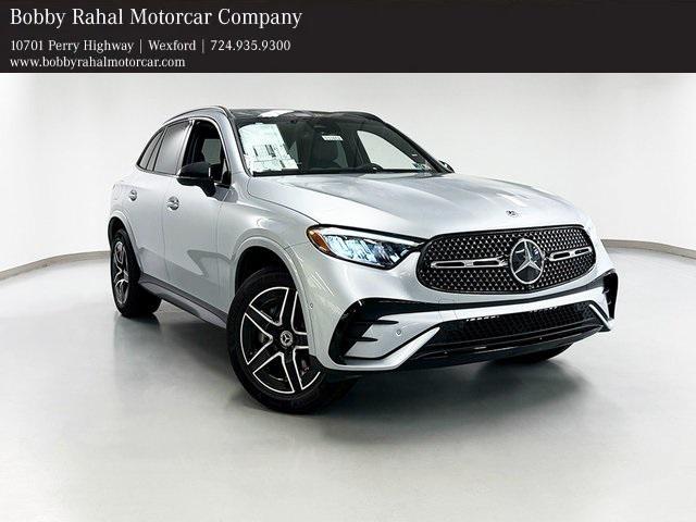 new 2025 Mercedes-Benz GLC 300 car, priced at $62,020