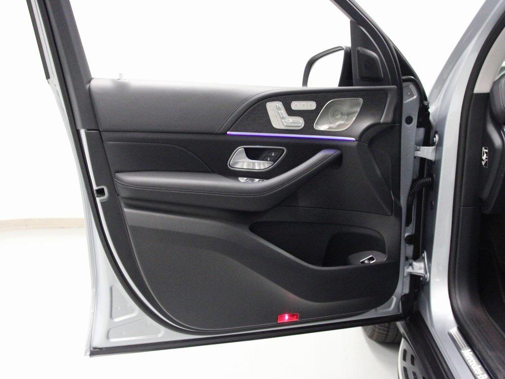 new 2026 Mercedes-Benz GLS 450 car, priced at $102,080