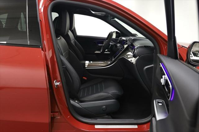 new 2025 Mercedes-Benz GLC 300 car, priced at $58,725