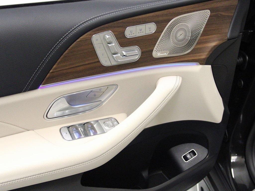 new 2026 Mercedes-Benz GLE 580 car, priced at $102,055