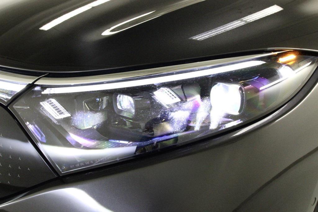 used 2022 Mercedes-Benz EQS 580 car, priced at $54,880