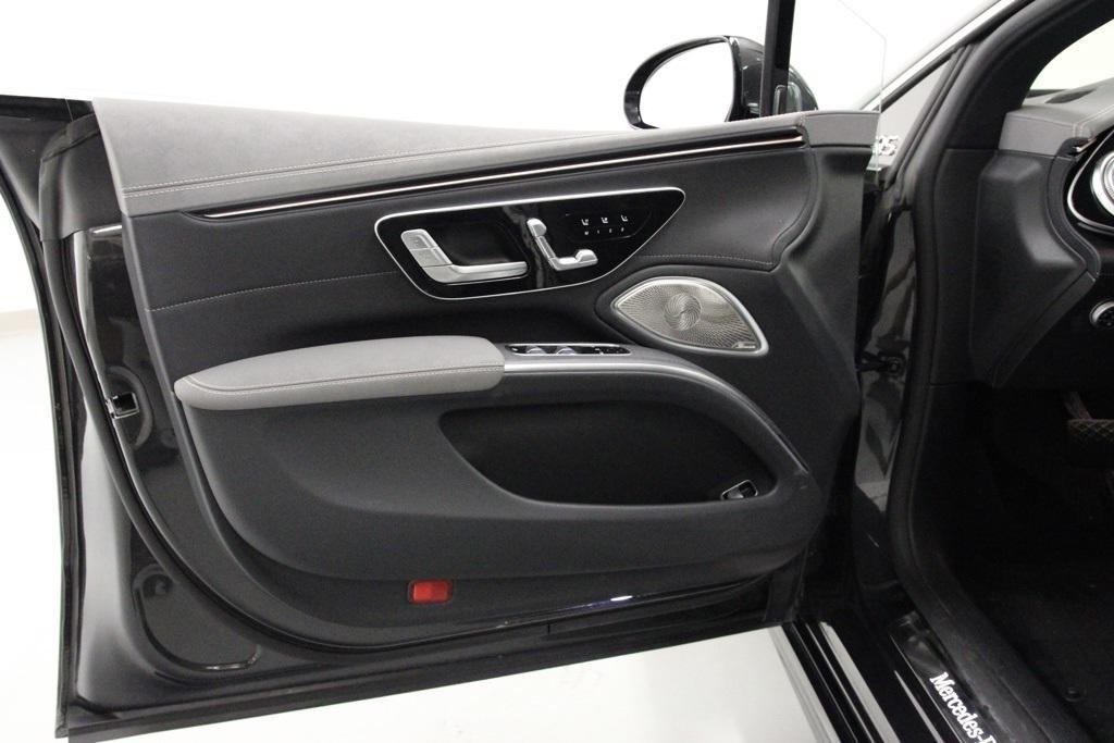 used 2022 Mercedes-Benz EQS 580 car, priced at $54,880