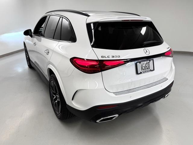 new 2025 Mercedes-Benz GLC 300 car, priced at $62,420