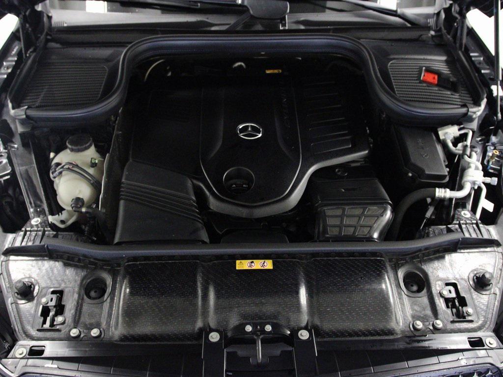 used 2025 Mercedes-Benz GLE 450 car, priced at $72,660
