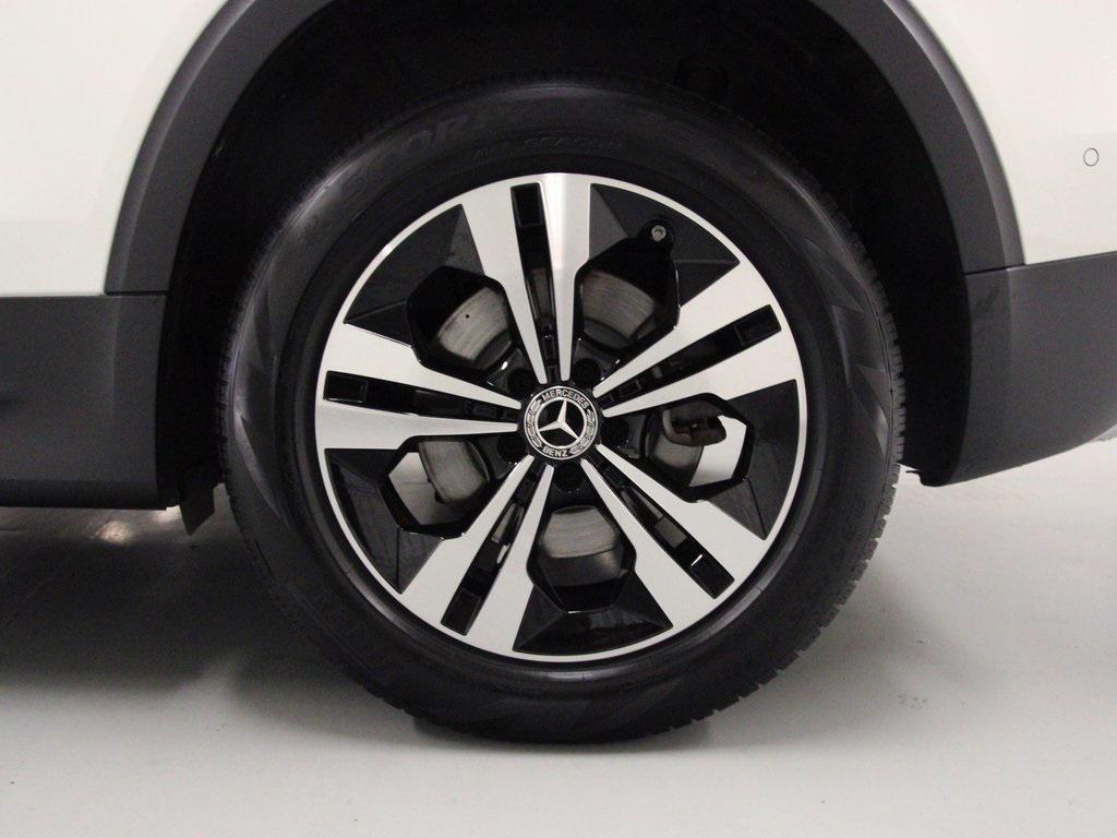 used 2025 Mercedes-Benz GLB 250 car, priced at $42,480