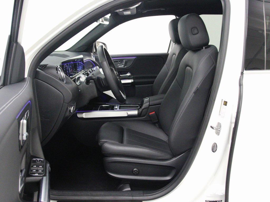 used 2025 Mercedes-Benz GLB 250 car, priced at $42,480