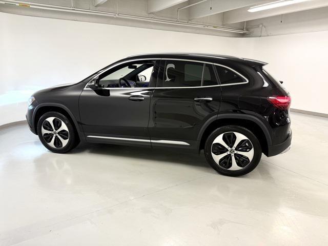 new 2025 Mercedes-Benz GLA 250 car, priced at $51,125