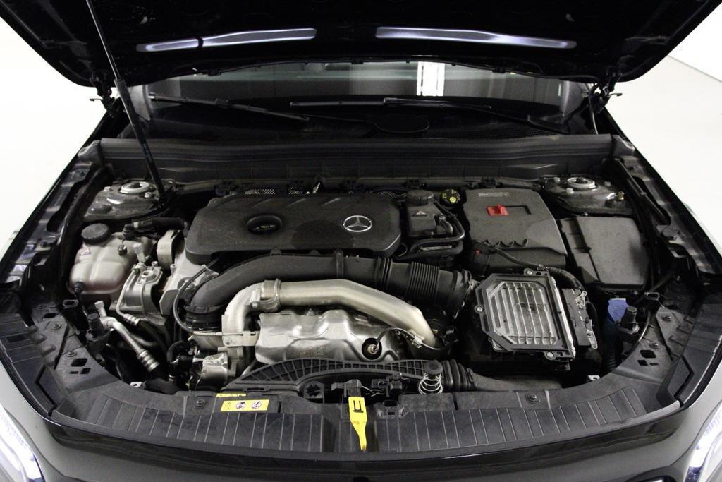 used 2024 Mercedes-Benz GLB 250 car, priced at $40,880