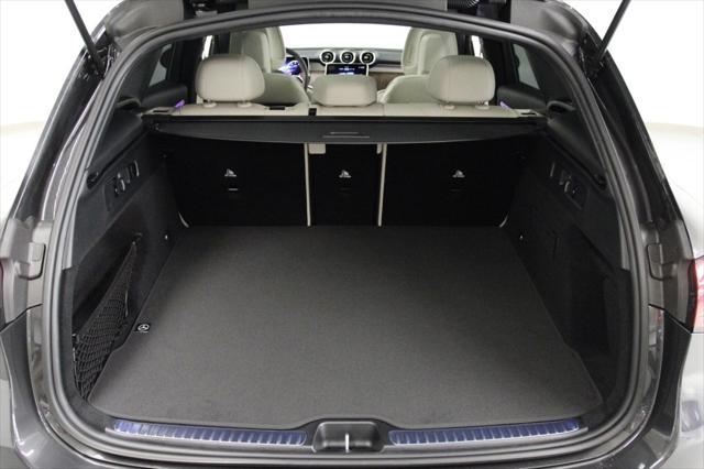 new 2025 Mercedes-Benz GLC 300 car, priced at $54,900