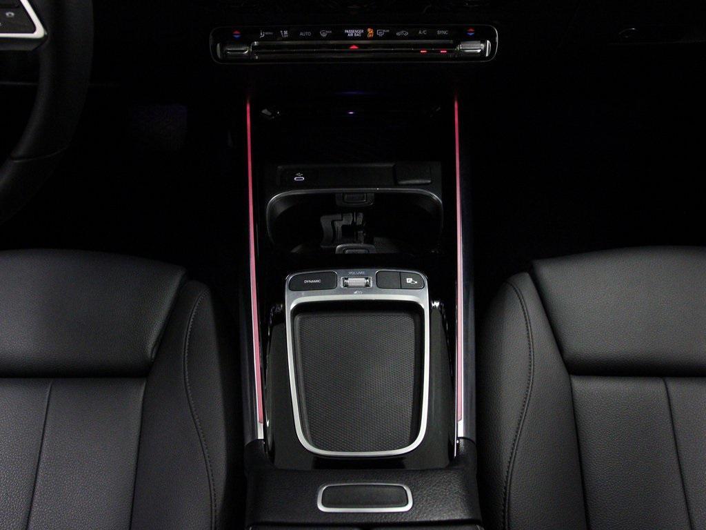 used 2025 Mercedes-Benz GLA 250 car, priced at $39,990