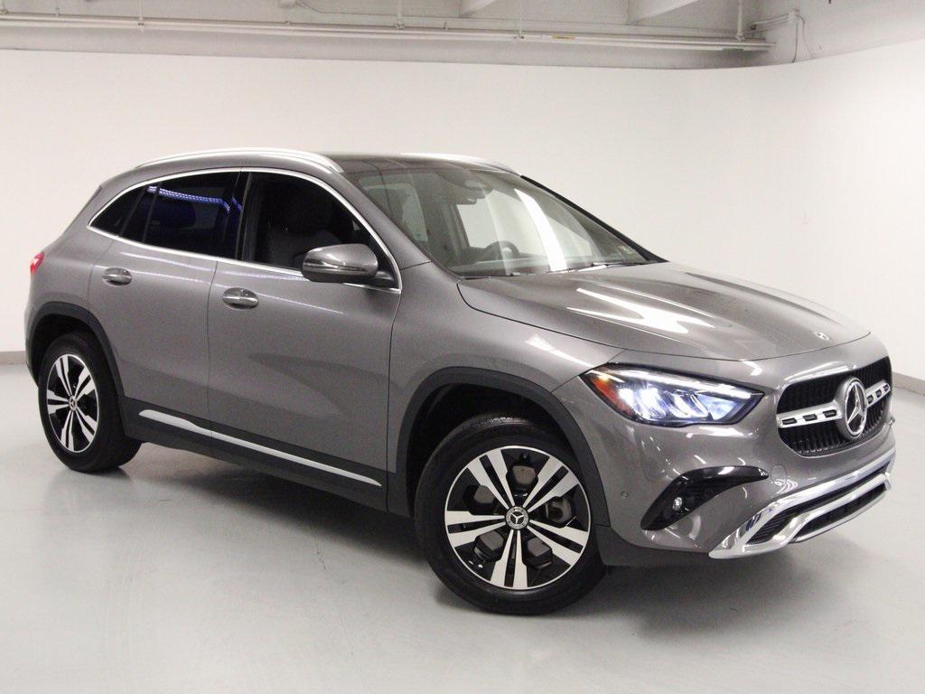 used 2025 Mercedes-Benz GLA 250 car, priced at $39,990