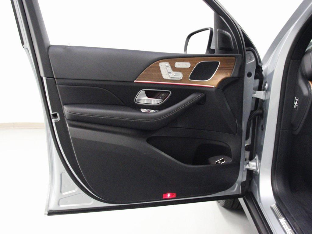 used 2024 Mercedes-Benz GLE 350 car, priced at $60,880