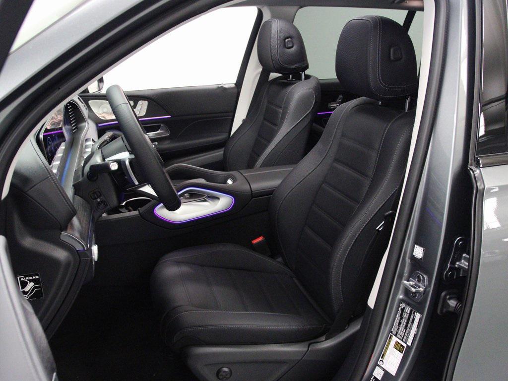 new 2026 Mercedes-Benz GLS 450 car, priced at $98,180