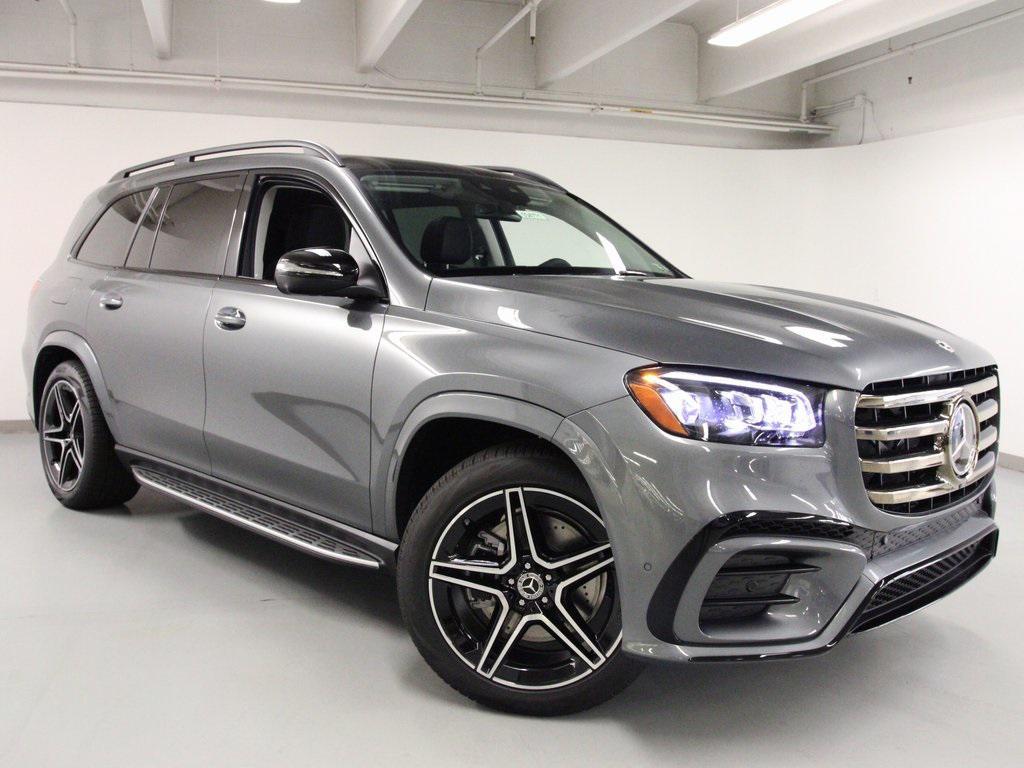 new 2026 Mercedes-Benz GLS 450 car, priced at $98,180