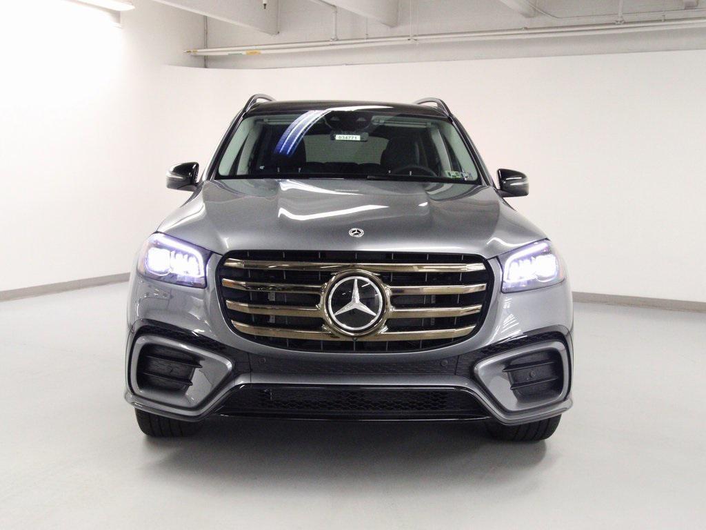 new 2026 Mercedes-Benz GLS 450 car, priced at $98,180