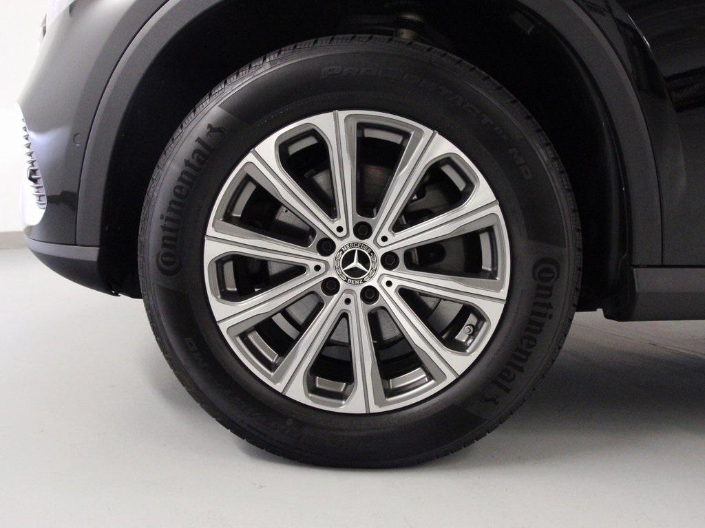 used 2025 Mercedes-Benz GLC 300 car, priced at $48,880