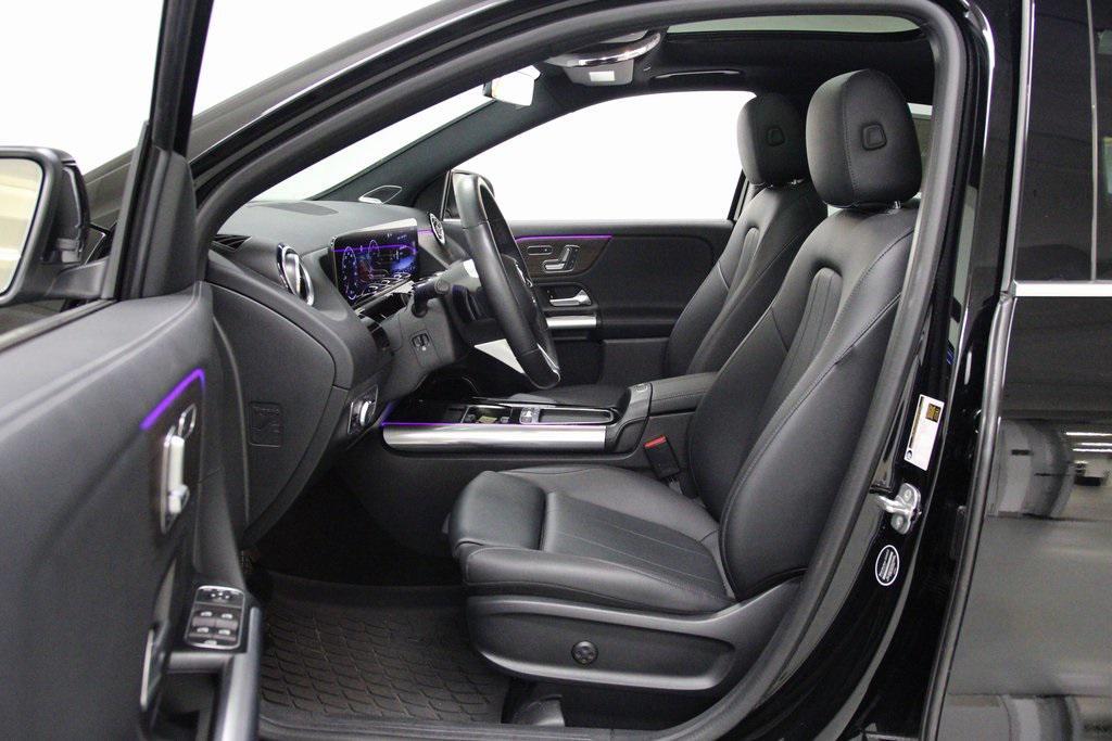 used 2025 Mercedes-Benz GLA 250 car, priced at $42,880