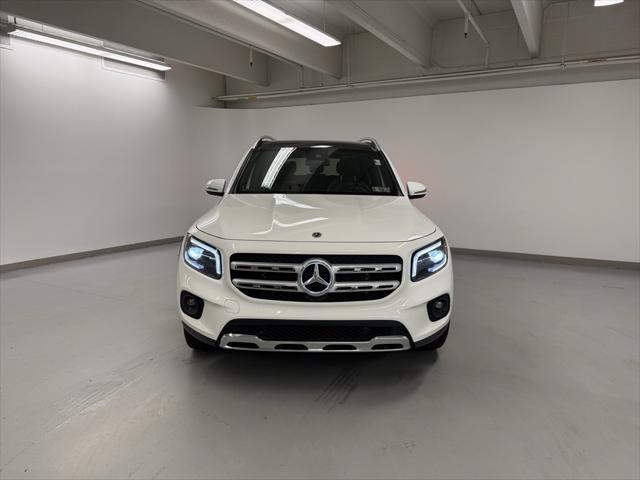 used 2022 Mercedes-Benz GLB 250 car, priced at $34,380