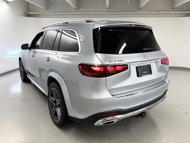 new 2025 Mercedes-Benz GLS 450 car, priced at $95,365