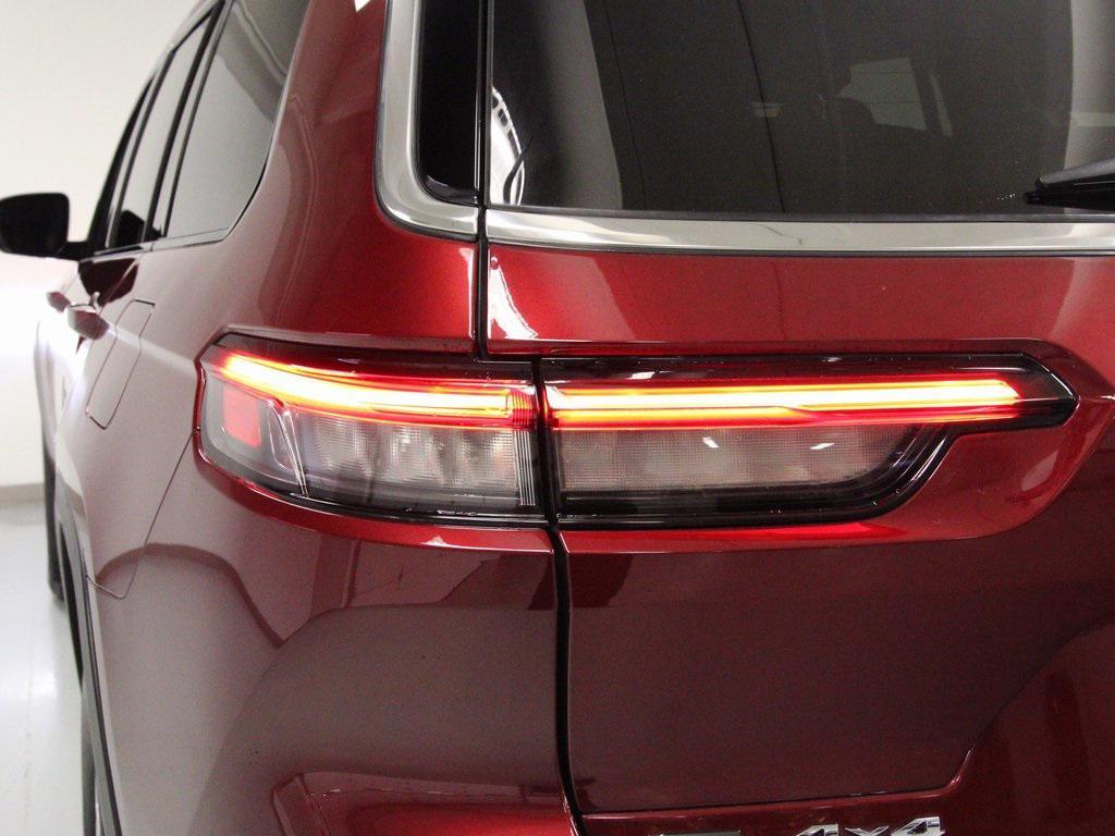 used 2023 Jeep Grand Cherokee L car, priced at $28,990