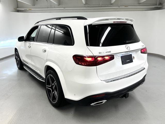 new 2025 Mercedes-Benz GLS 450 car, priced at $97,980