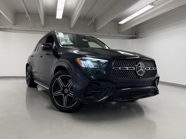 new 2025 Mercedes-Benz GLE 450 car, priced at $84,860